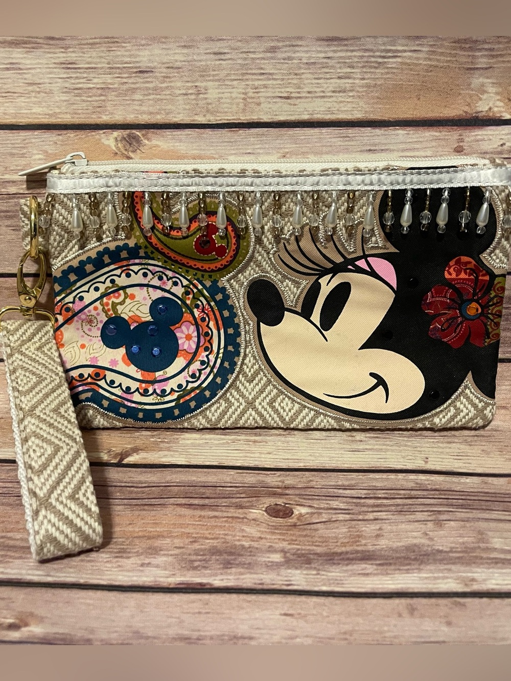 Disney Beige and Black Minnie Mouse Beaded Wristlet Clutch